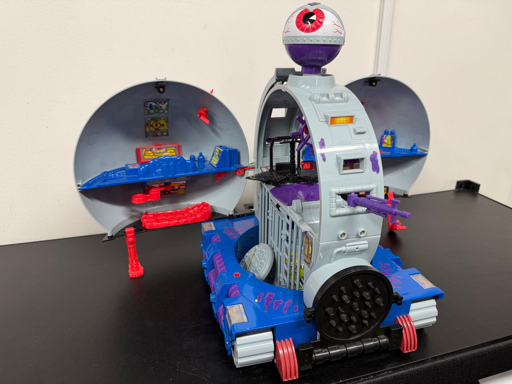 Teenage Mutant Ninja Turtles – RedFive Toys and Collectibles